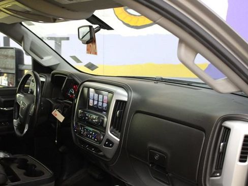 Used 2017 GMC Sierra 1500 SLE w/ Max Trailering Package AWD/4WD image 12