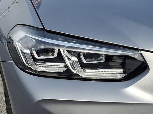 Certified 2023 BMW X3 xDrive30i w/ Premium Package image 9