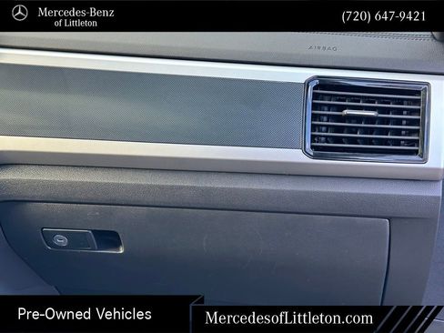 Used 2022 Volkswagen Atlas Cross Sport SEL R-Line image 29