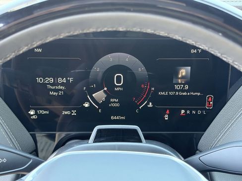 Used 2025 GMC Yukon Denali w/ Denali Reserve Package AWD/4WD image 24