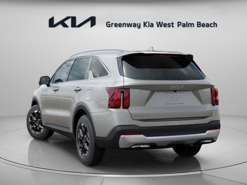 New 2026 Kia Sorento S w/ S Panoramic Sunroof Package FWD image 5