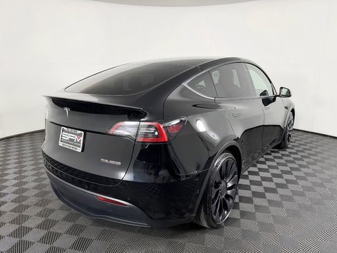 Used 2022 Tesla Model Y Performance AWD/4WD image 8