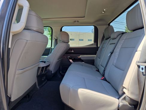 Used 2023 Toyota Tundra Limited w/ Power Package AWD/4WD image 13