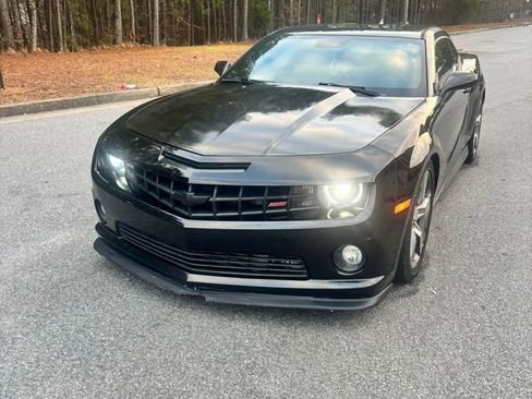 Used 2010 Chevrolet Camaro SS w/ RS Package image 4