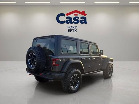 Used 2025 Jeep Wrangler Unlimited Rubicon image 3