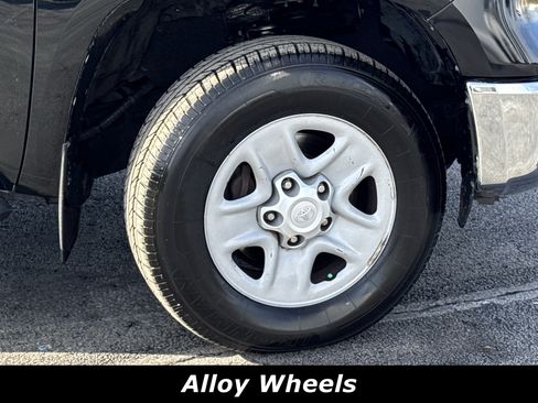 Used 2018 Toyota Tundra SR5 w/ SR5 Upgrade Package image 14