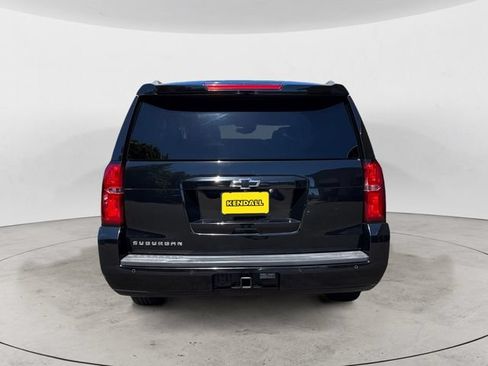 Used 2017 Chevrolet Suburban LT AWD/4WD image 4