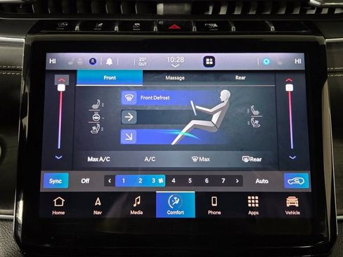 Used 2023 Jeep Grand Cherokee Overland w/ Luxury Tech Group IV image 24