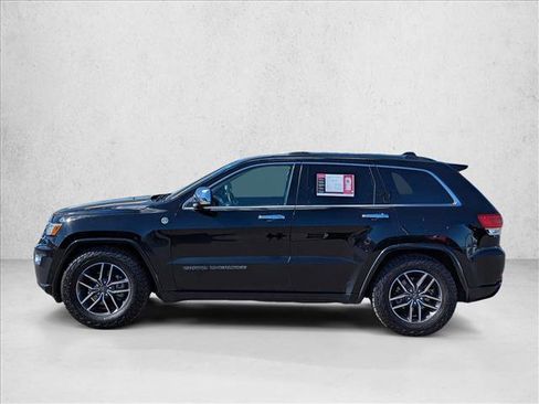 Used 2019 Jeep Grand Cherokee Overland image 9