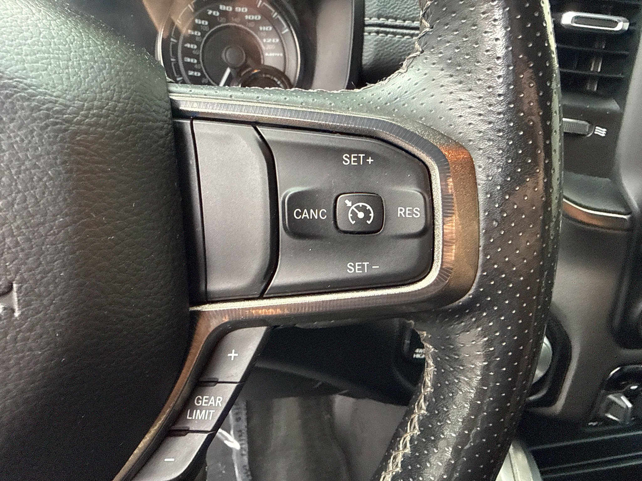Used 2021 RAM 1500 Rebel w/ Level 2 Equipment Group AWD/4WD image 19