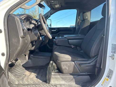 Used 2022 Chevrolet Silverado 2500 W/T w/ WT Convenience Package image 16