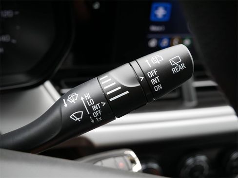 Used 2024 Chevrolet Trax LS image 24