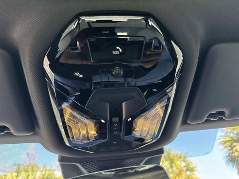 New 2026 BMW i5 eDrive40 w/ Premium Package image 26