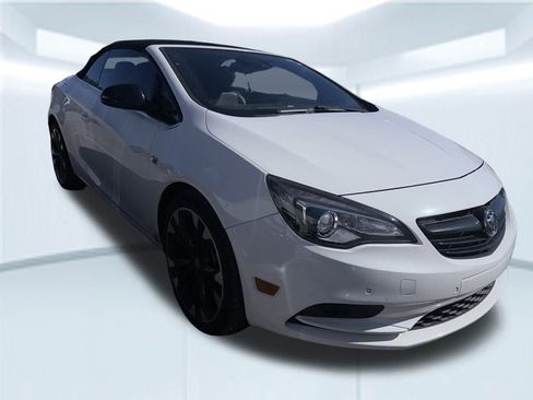 Used 2018 Buick Cascada Sport Touring w/ Dark Effects Package image 5