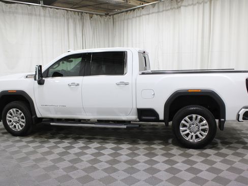 Used 2020 GMC Sierra 3500 Denali w/ Denali Ultimate Package image 41