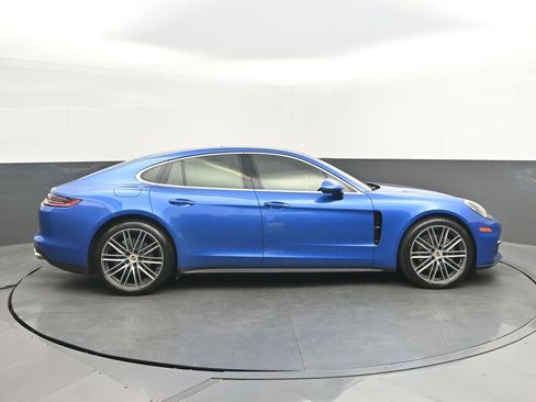Certified 2017 Porsche Panamera 4S AWD/4WD image 8