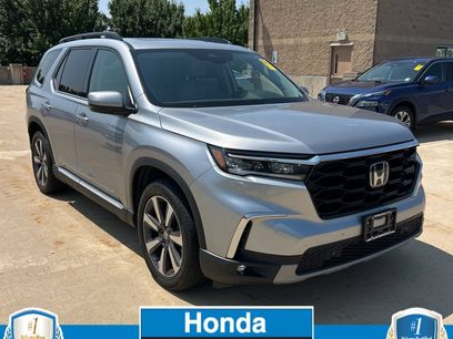 Used 2025 Honda Pilot Touring