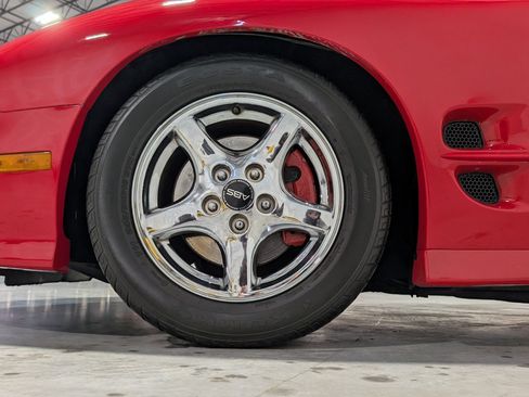 Used 2002 Pontiac Firebird Trans Am w/ SLP Firehawk Pkg RWD image 31