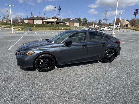 New 2025 Honda Civic Sport image 6