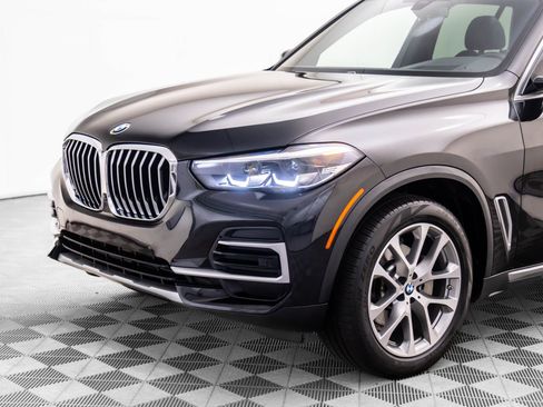Used 2023 BMW X5 xDrive40i w/ Premium Package image 40