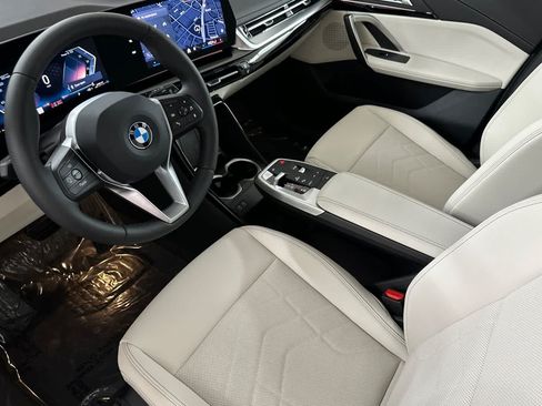 Used 2026 BMW X1 xDrive28i w/ Convenience Package AWD/4WD image 11