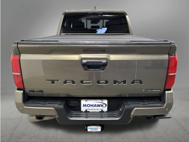 Used 2024 Toyota Tacoma TRD Sport w/ TRD Sport Premium Package AWD/4WD image 4