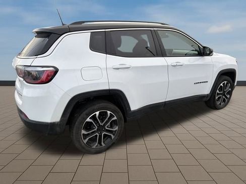 Used 2022 Jeep Compass Limited image 6