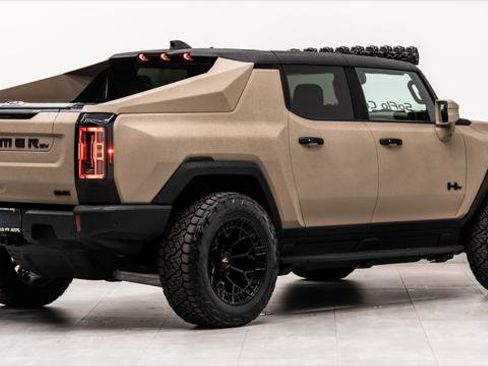 Used 2025 GMC Hummer EV 3X AWD/4WD image 7
