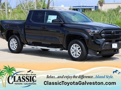 New 2025 Toyota Tacoma SR5