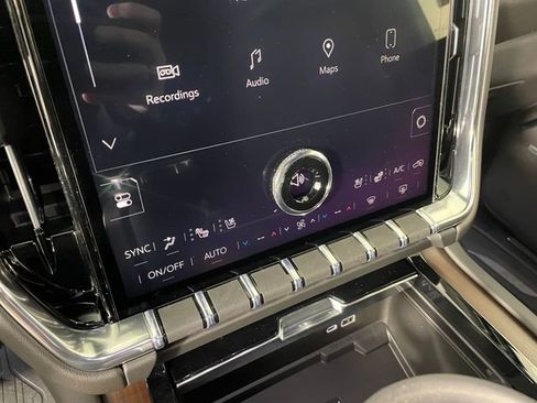 New 2026 GMC Yukon XL Denali AWD/4WD image 6