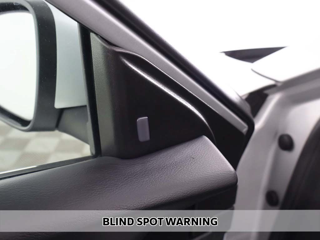Used 2023 Nissan Sentra SV FWD image 4