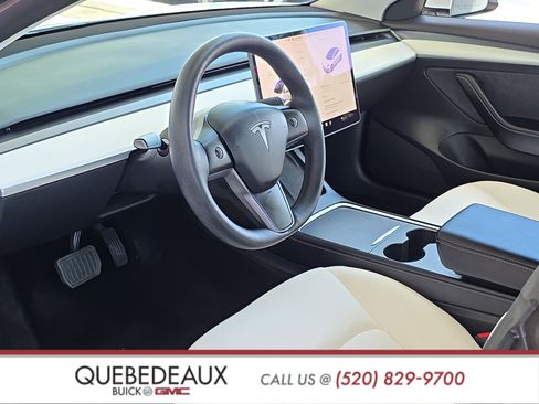 Used 2022 Tesla Model 3 Long Range AWD/4WD image 10