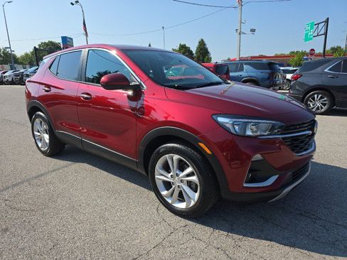 Used 2023 Buick Encore GX Preferred w/ Cold Weather Comfort Package FWD image 1