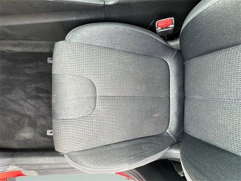 Used 2019 Hyundai Santa Fe SEL image 13