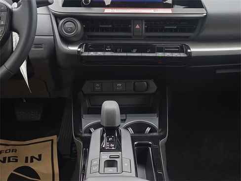 Used 2026 Toyota Prius LE image 20