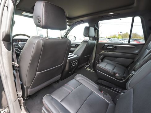 Used 2025 Chevrolet Tahoe RST w/ Comfort Package image 38