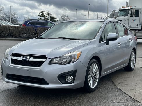 Used 2012 Subaru Impreza 2.0i Limited image 3