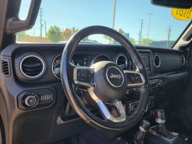 Used 2020 Jeep Wrangler Unlimited Sahara w/ Dual Top Group AWD/4WD image 19