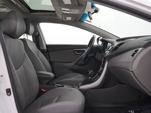 Used 2015 Hyundai Elantra Sport FWD image 12