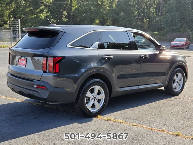 Used 2023 Kia Sorento LX FWD image 5