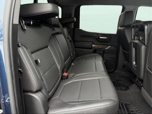 Used 2021 Chevrolet Silverado 1500 LT w/ Z71 Off-Road Package image 15