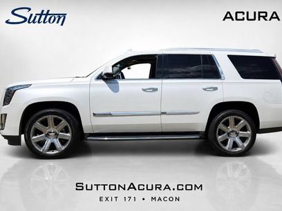 Used 2016 Cadillac Escalade Luxury