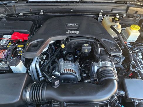 Used 2020 Jeep Gladiator Rubicon AWD/4WD image 36