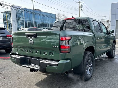 New 2026 Nissan Frontier SV w/ SV Convenience Package AWD/4WD image 2