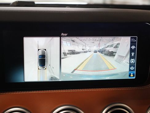 Used 2020 Mercedes-Benz S 560 Cabriolet image 30