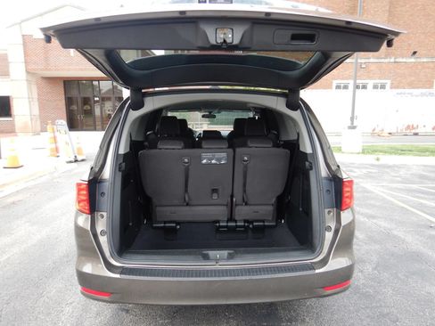 Used 2020 Honda Odyssey EX image 24