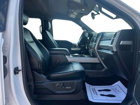 Used 2017 Ford F250 Lariat w/ Chrome Package AWD/4WD image 23