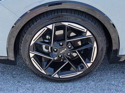 Used 2025 Kia K4 GT-Line w/ GT-Line Sunroof Package FWD image 13
