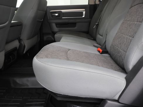 Used 2018 RAM 2500 Big Horn AWD/4WD image 31
