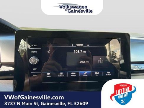 Certified 2025 Volkswagen Taos S FWD image 19